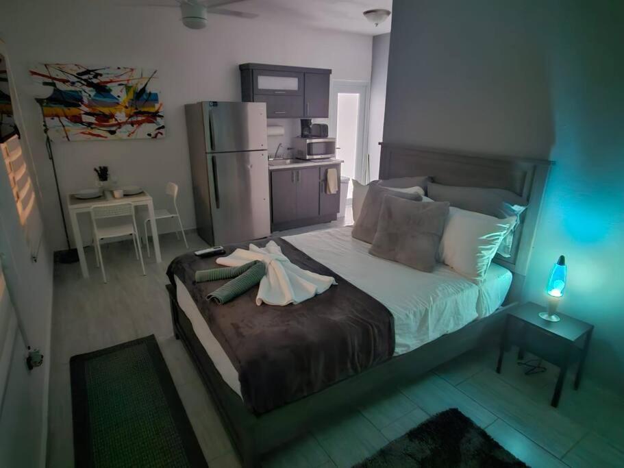 Urban Lodgings One @ Roosevelt 457 San Juan Esterno foto